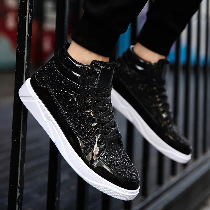 Damen - Glitzernde High-Top-Sneakers - Mit glänzendem Finish - Funkelnde Modeschuhe für jeden Anlass