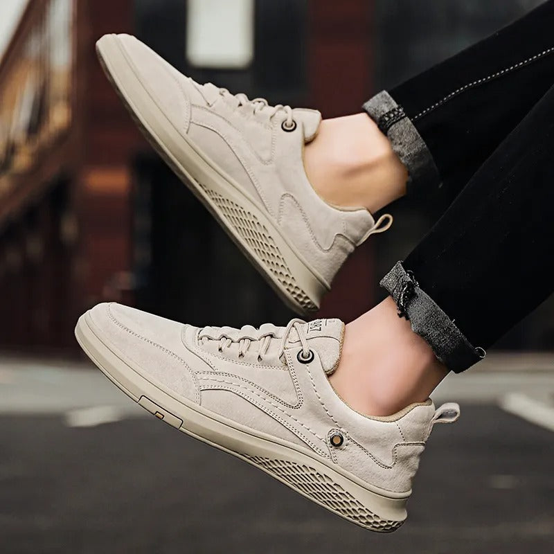 Elegante und Strapazierfähige Sneakers aus Leder - Hochwertige Materialien für Stil und Komfort - Perfekte Freizeit-Schuhe