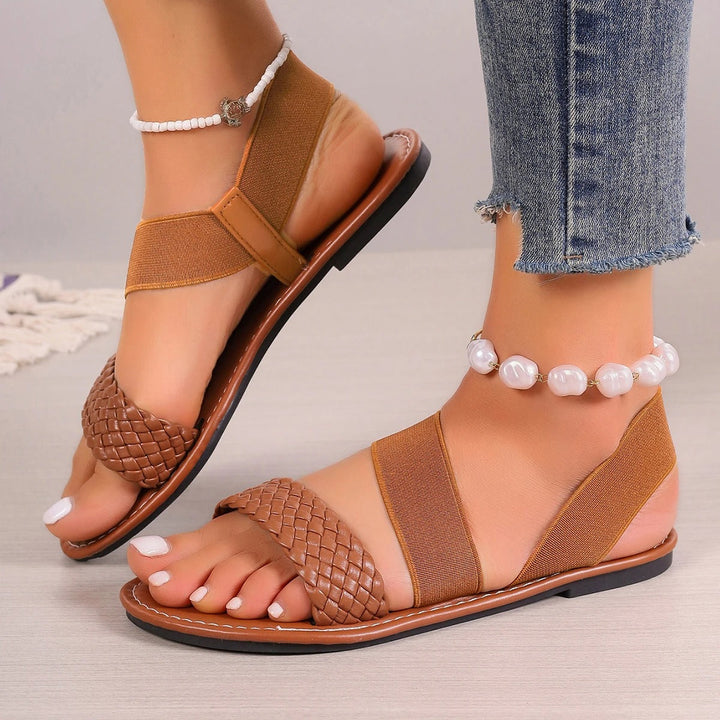 Damen - Flache Sandalen - Bequemes Kunstleder - Stylishe Sommer-Schuhe für jeden Anlass