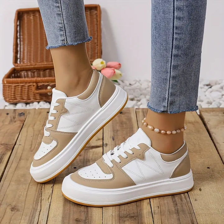 Damen - Weiße Sneakers - Niedrig - Bequemes Material - Trendy Freizeitstyle