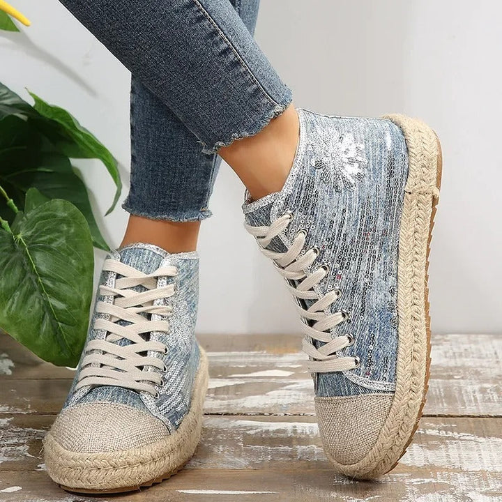 Damen - Denim-Sneakers - Glitzernd und Zeitlos - Stylische Freizeit-Schuhe für jeden Anlass