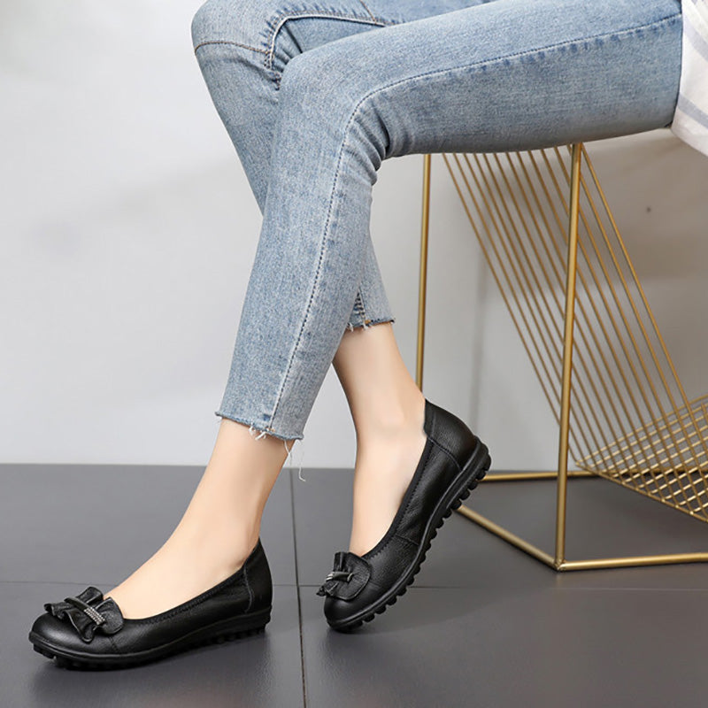 Damen - Flache Lederschuhe - Stilvoll und Elegant - Perfekte Kombination aus Komfort und Design