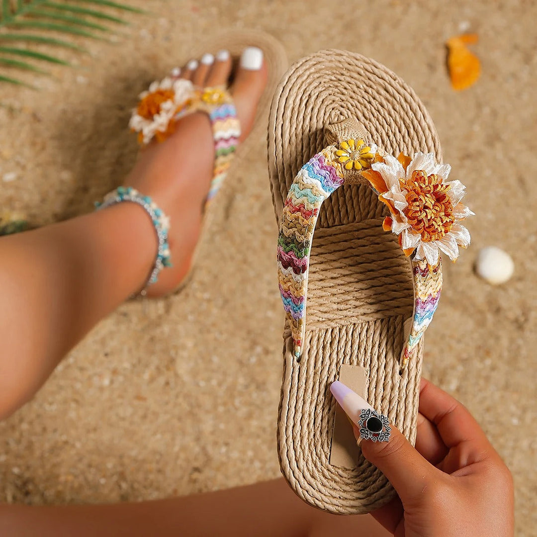 Damen - Blumen-Sandalen - Bequeme Sommerschuhe - Ideal für Freizeit und Strand - Farbenfrohes Design