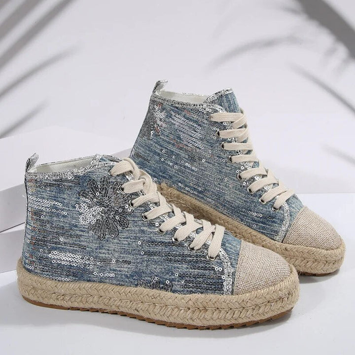 Damen - Denim-Sneakers - Glitzernd und Zeitlos - Stylische Freizeit-Schuhe für jeden Anlass