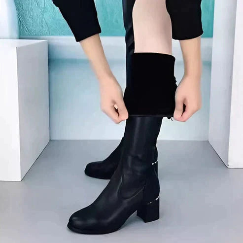 Damen - Überknee-Stiefel - Warme Lederstiefel für stilvolle Outfits - Elegante Overknee Boots