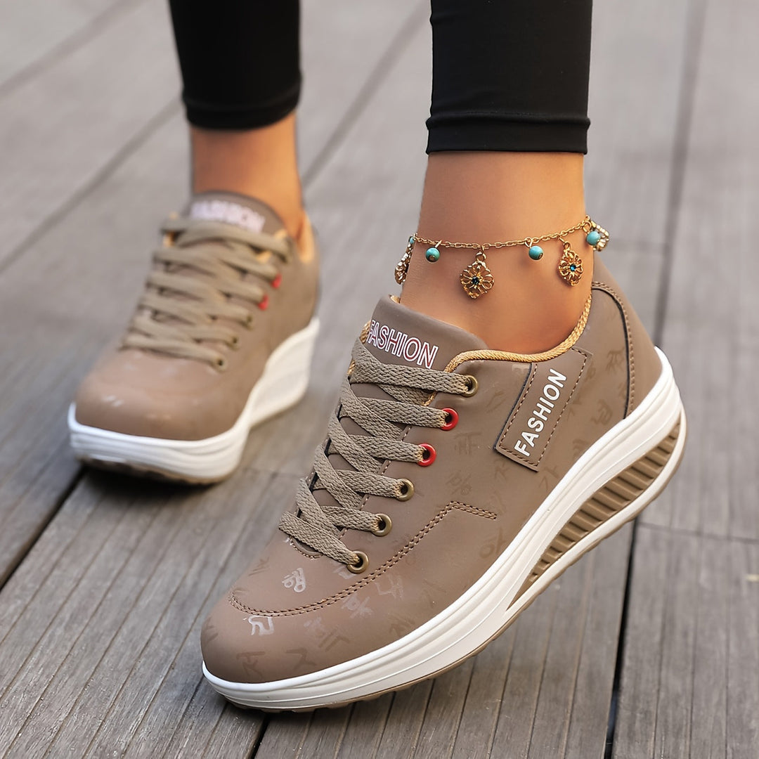 Damen - Trainer - Stylischer Sportlicher Schuh - Bequemes Material - Ideal für Freizeitaktivitäten