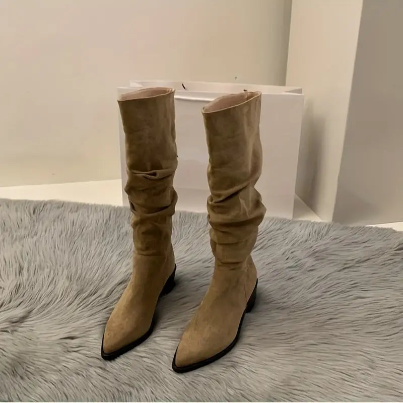 Damen - Stiefel - Robuste, spitze Wadenmitte - Elegante Boots für jeden Anlass mit stilvollem Design