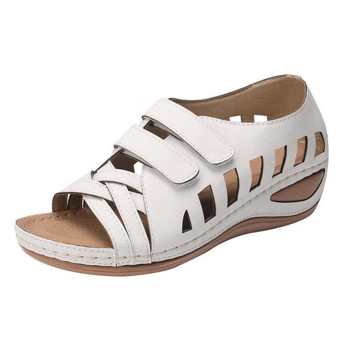 Damen - Atmungsaktive Sandalen mit Ausschnitten - Leichte Sommerschuhe - Ideal für Freizeit und Reisen