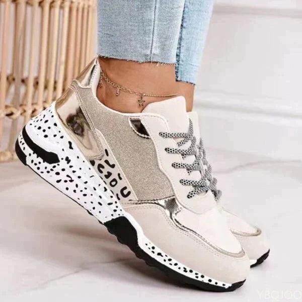 Damen - Bequeme Turnschuhe - Leopardenmuster - Stylishe Sneaker für Alltag und Freizeit