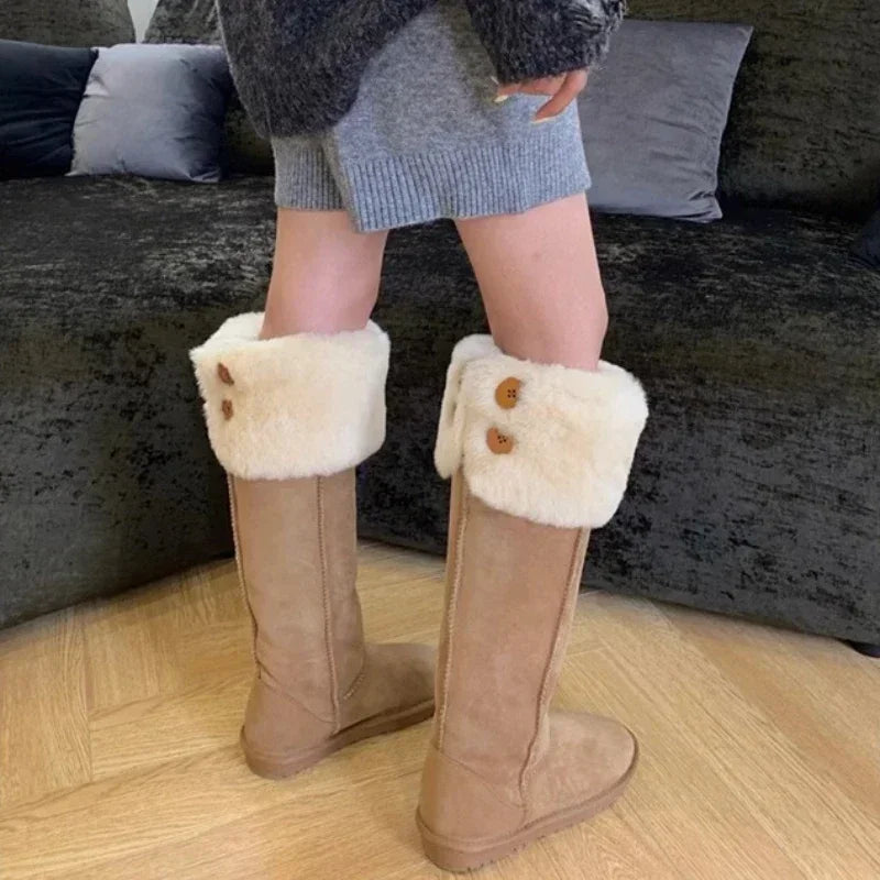 Elegante Wildleder-Winterstiefel mit Plüschfutter