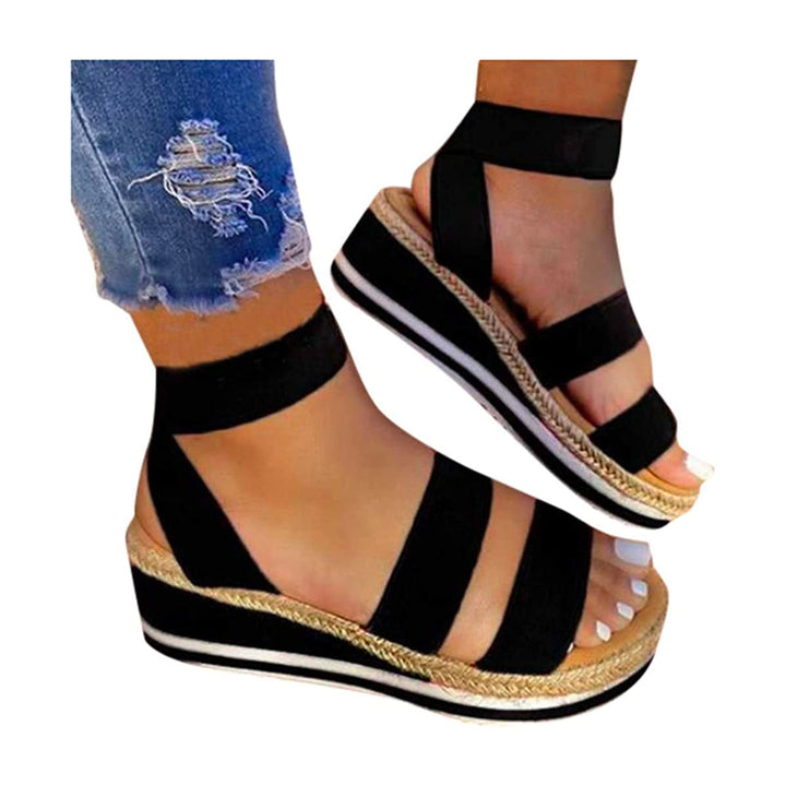 Damen - Sandalen - Riemchenkreuz Design - Komfortabel und Stilvoll - Perfekt für den Sommer