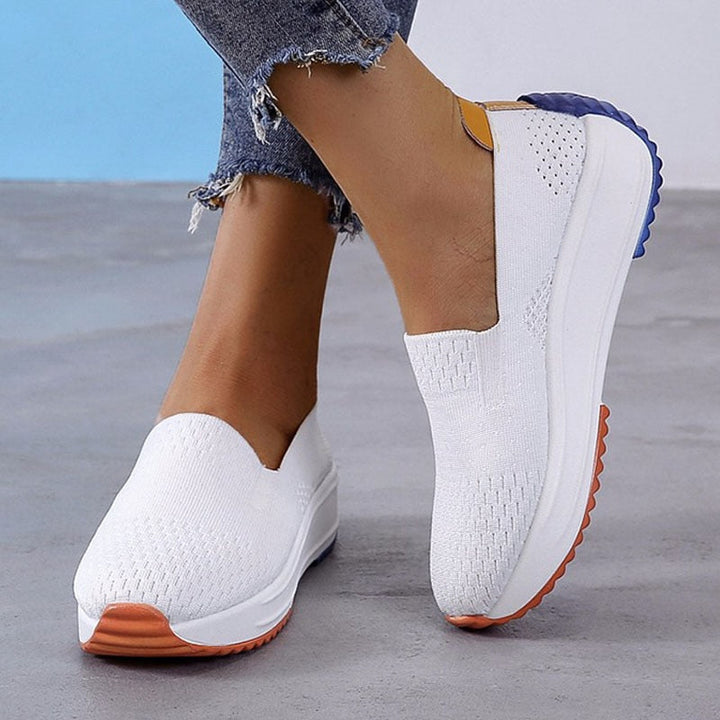 Damen - Niedrige Slipper - Bequeme Schuhe - Weiches Material - Ideal für den Alltag