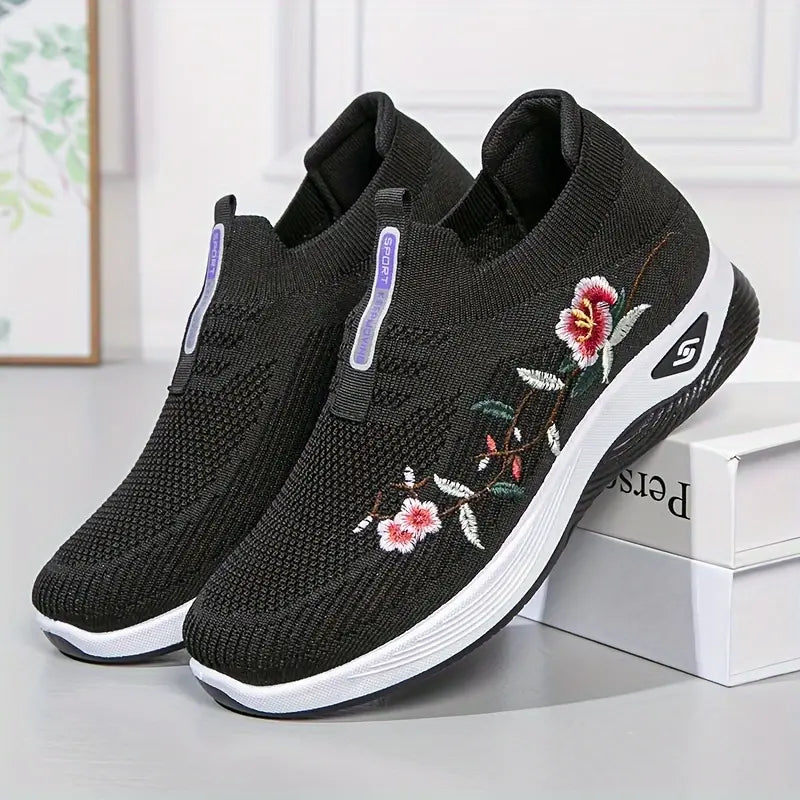 Leichte, atmungsaktive Sneaker aus Strick mit gestickten Blumen