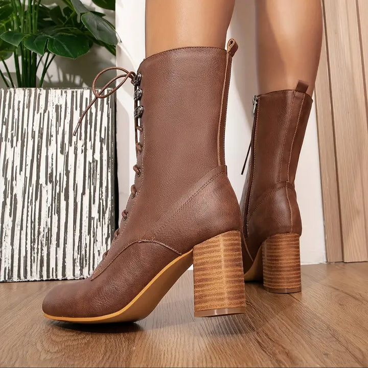 Damen - Lederstiefel - Chunky Absatz - Modische Stiefel für elegante Auftritte und trendige Styles