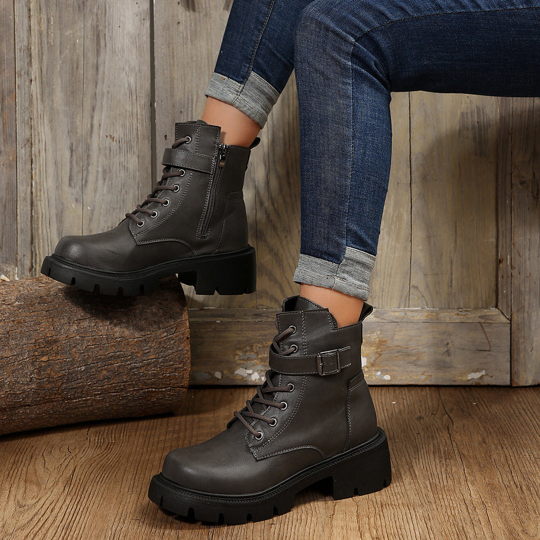 Damen - Stylische Herbst-Trail-Kampfstiefel - Robuste Materialien für Outdoor-Abenteuer