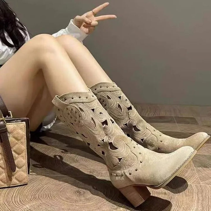 Damen - Stylische Cowboystiefel aus Leder in Uni-Farbe - Perfekte Kombination aus Komfort und Design