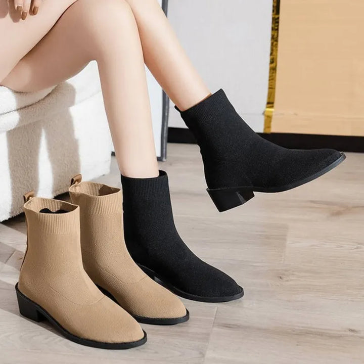 Damen - Klassische Stiefel - Elegantes Leder - Bequeme und Stilvolle Fußbekleidung