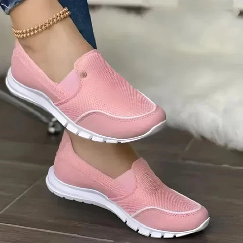 Damenschuhe - Stilvolle, bequeme Materialien - Trendige Damen-Schuhe der neuen Kollektion